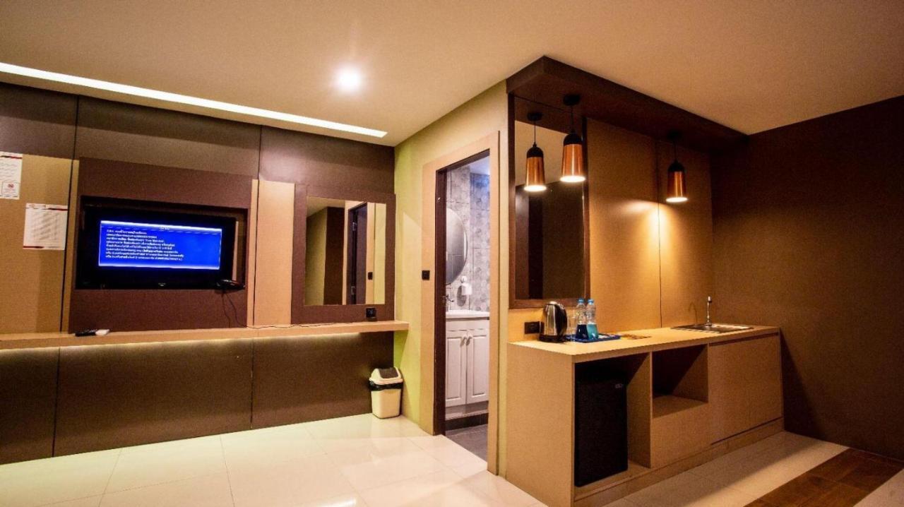 Grande Classic By Goad Avadhess Hospitality 1 Km Walking Street Pattaya Beach Exterior foto